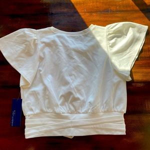 NWT white top w bow